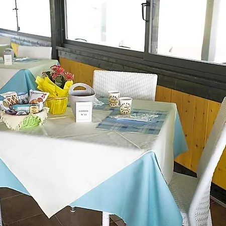 Le Vanille Hotel 3*