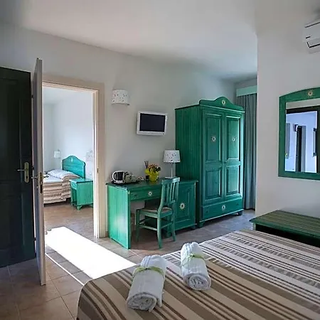 Le Vanille Hotel 3*
